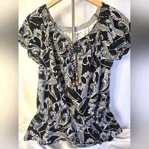 Croft & Barrow Black & White Paisley Peasant Top | Off Shoulder Ruffle Size L